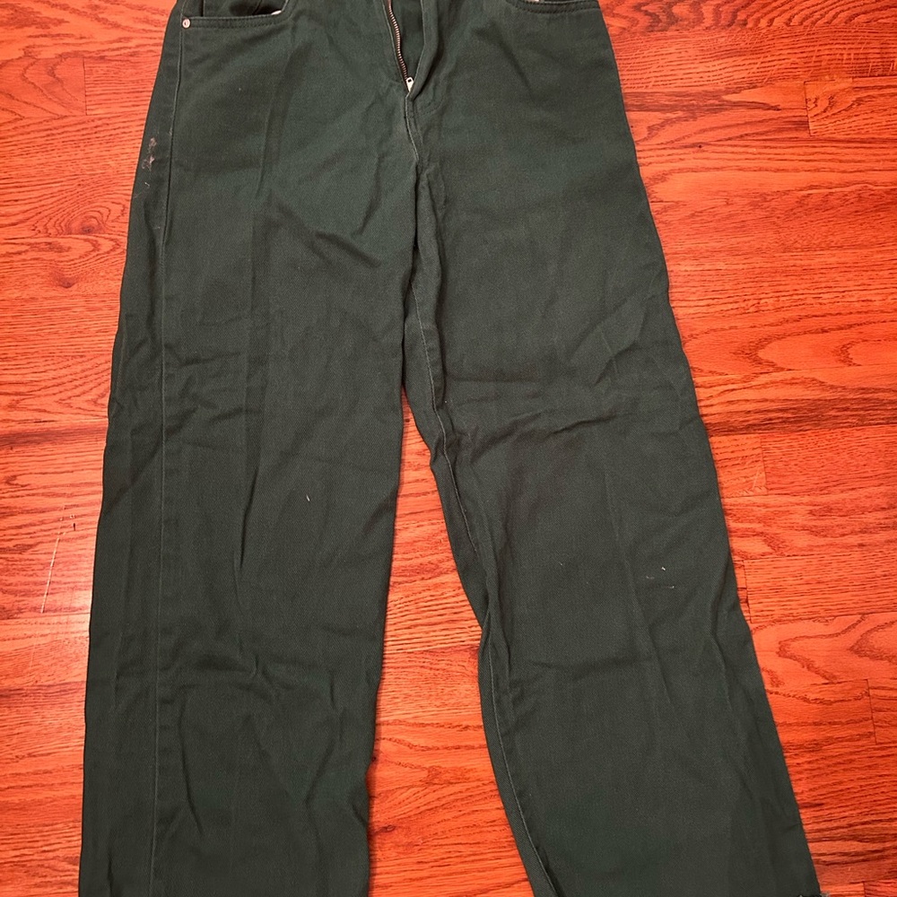 Refuge Green Chinos Versatile Casual Wear